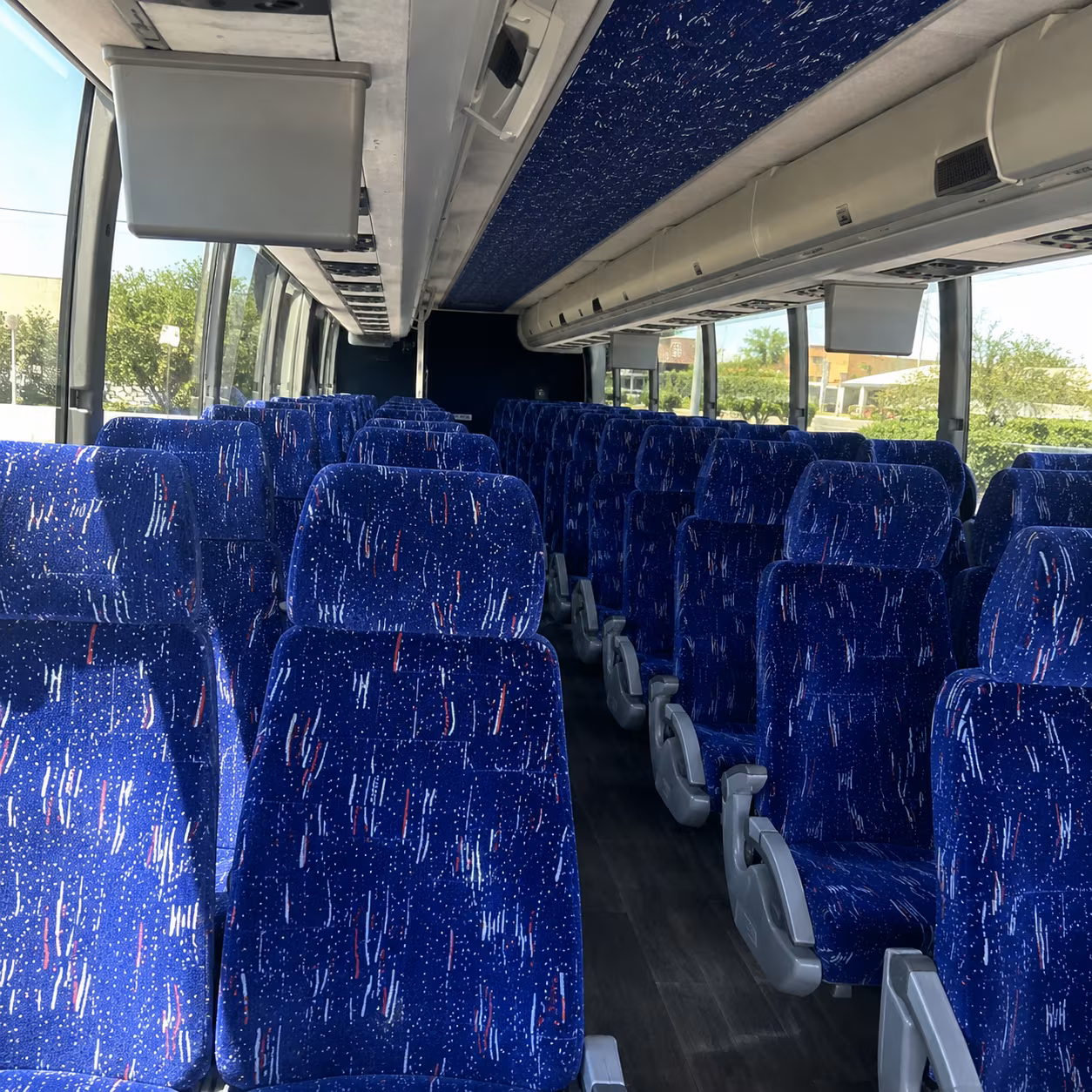 bus rentals for fort cavazos transfers central texas military movements