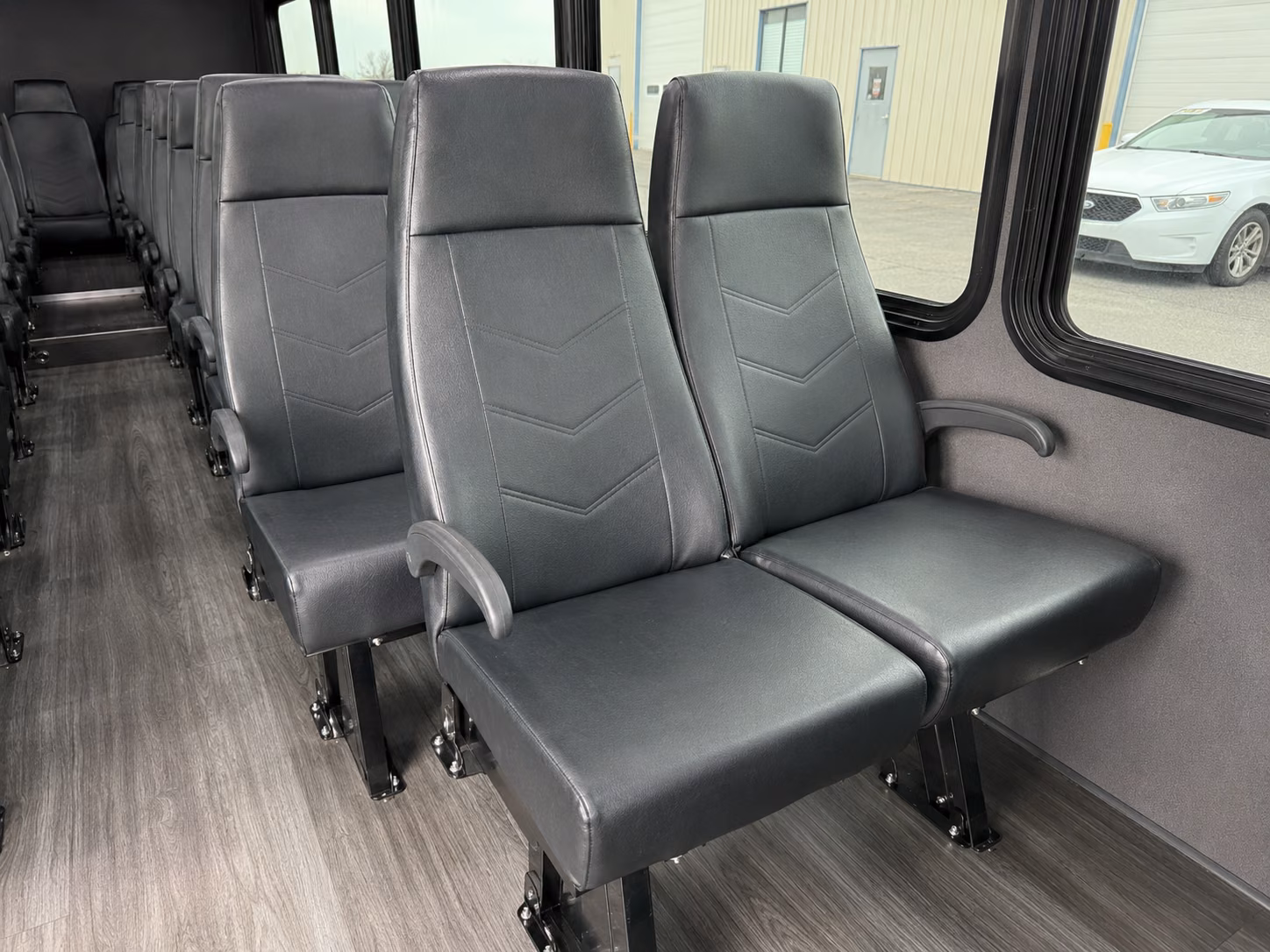 charter buses for large new braunfels prom groups and school coordinated transportation