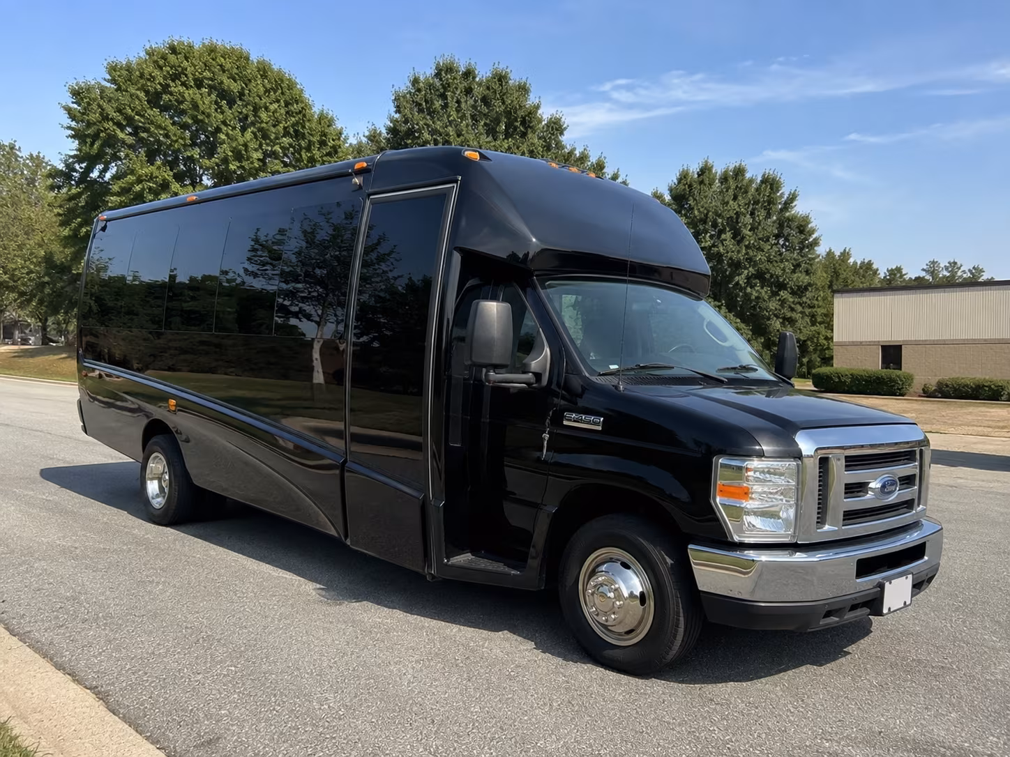 mission trip and outreach buses for new braunfels faith groups