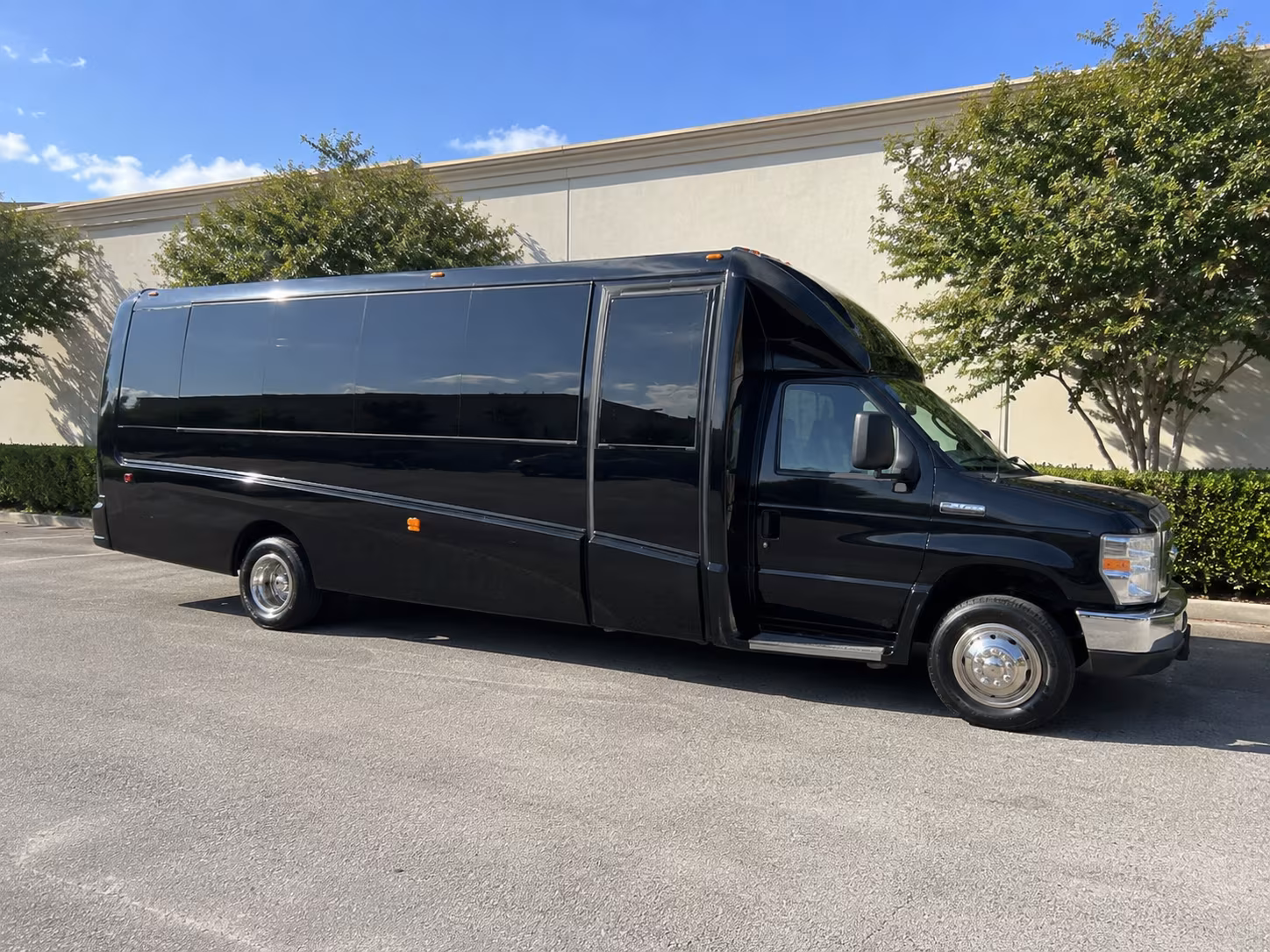 new braunfels area wineries breweries party bus rental