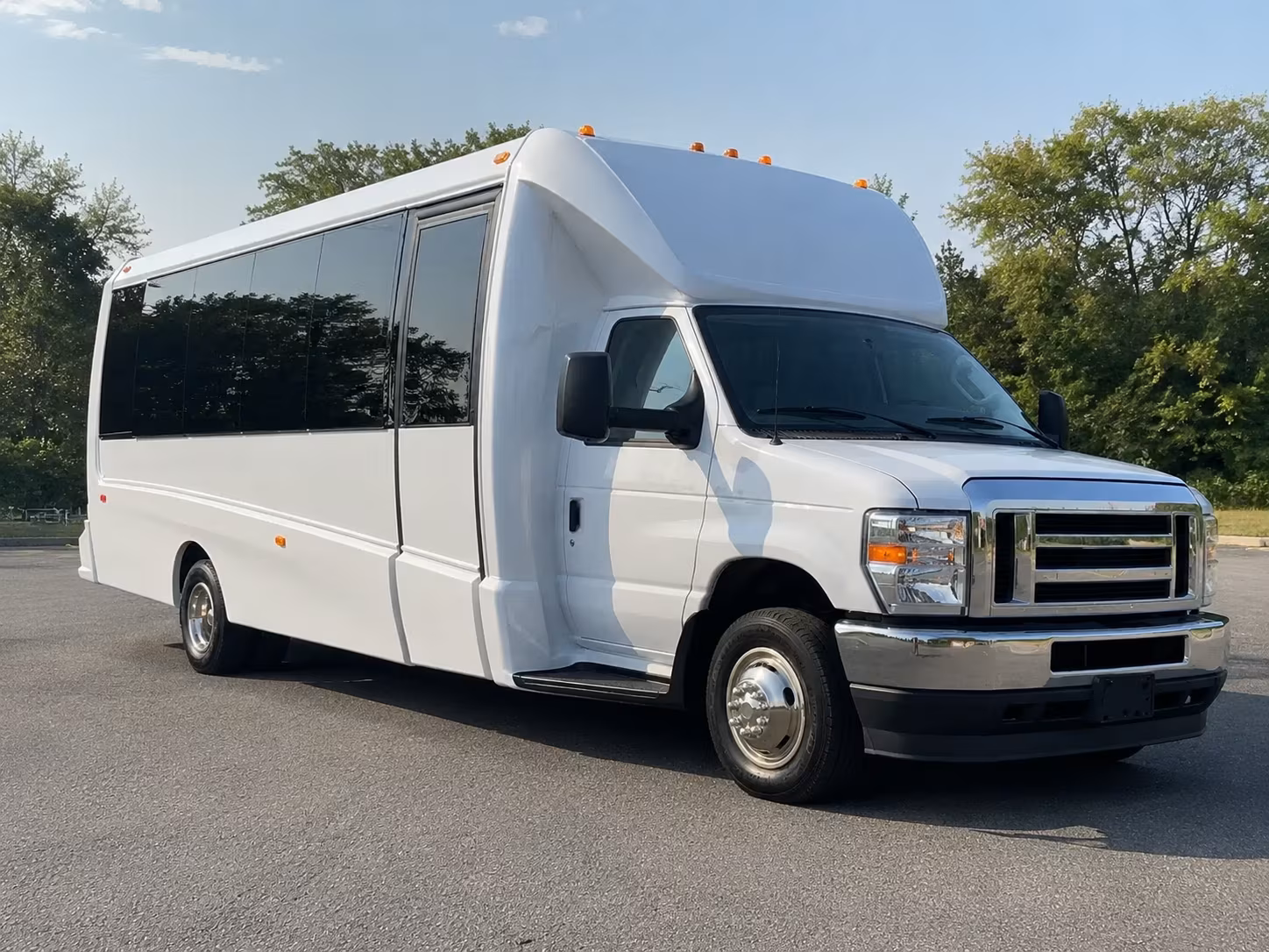 party buses in new braunfels for the best prom night on the road