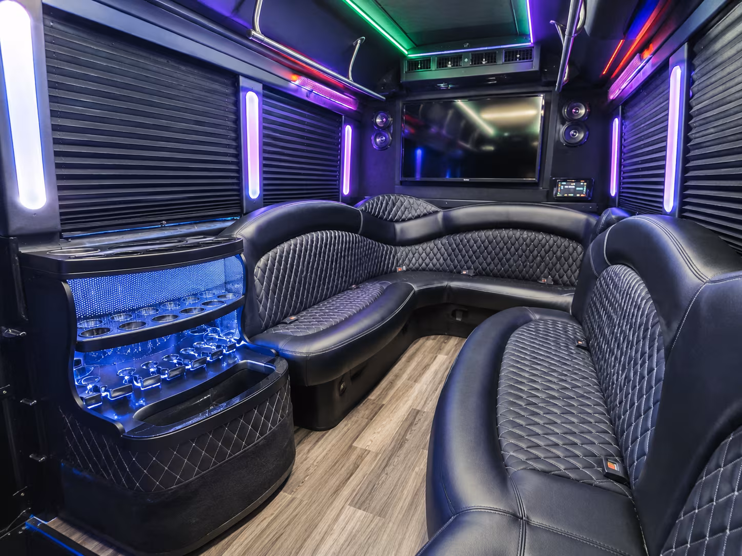 quincea n era sweet 16 party bus rental