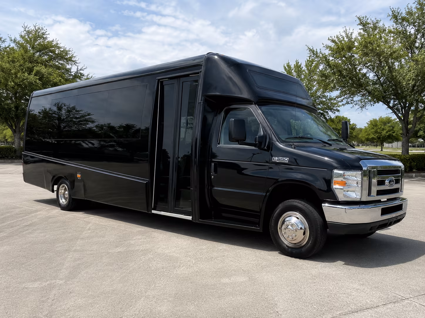school group buses for schlitterbahn and end of year celebration trips